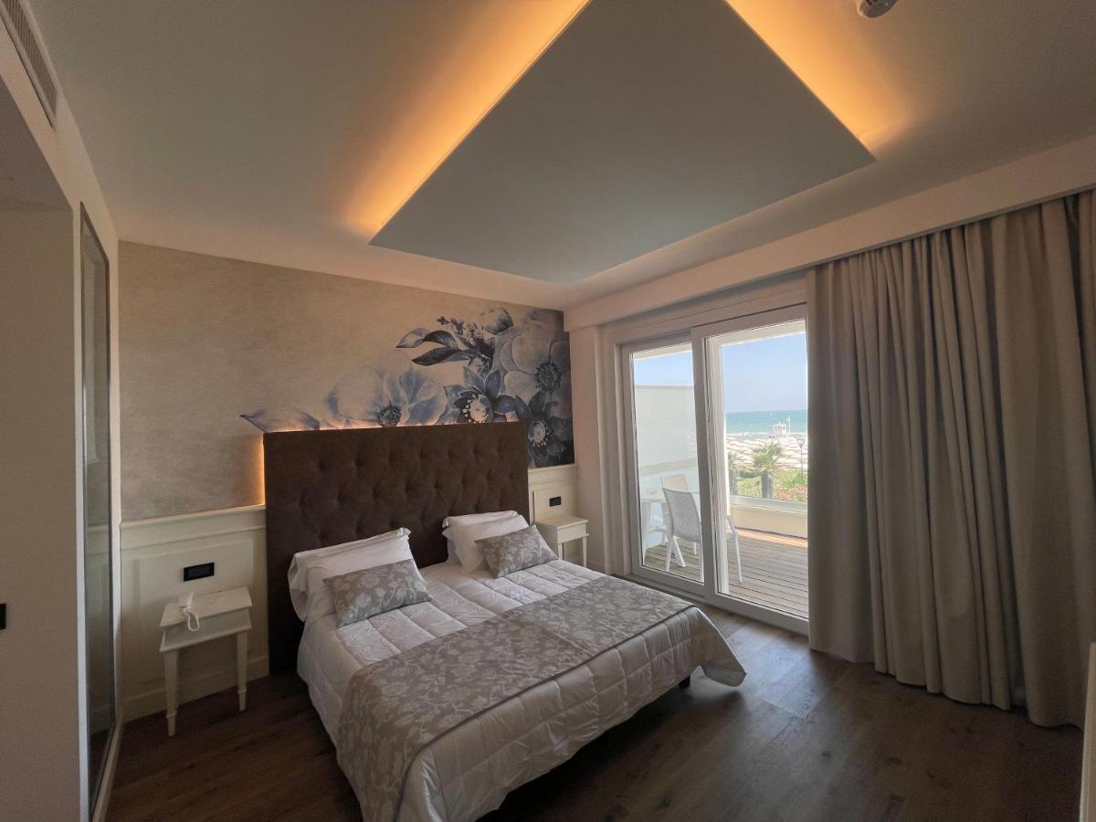 Park Hotel Cellini Lido di Jesolo Dış mekan fotoğraf