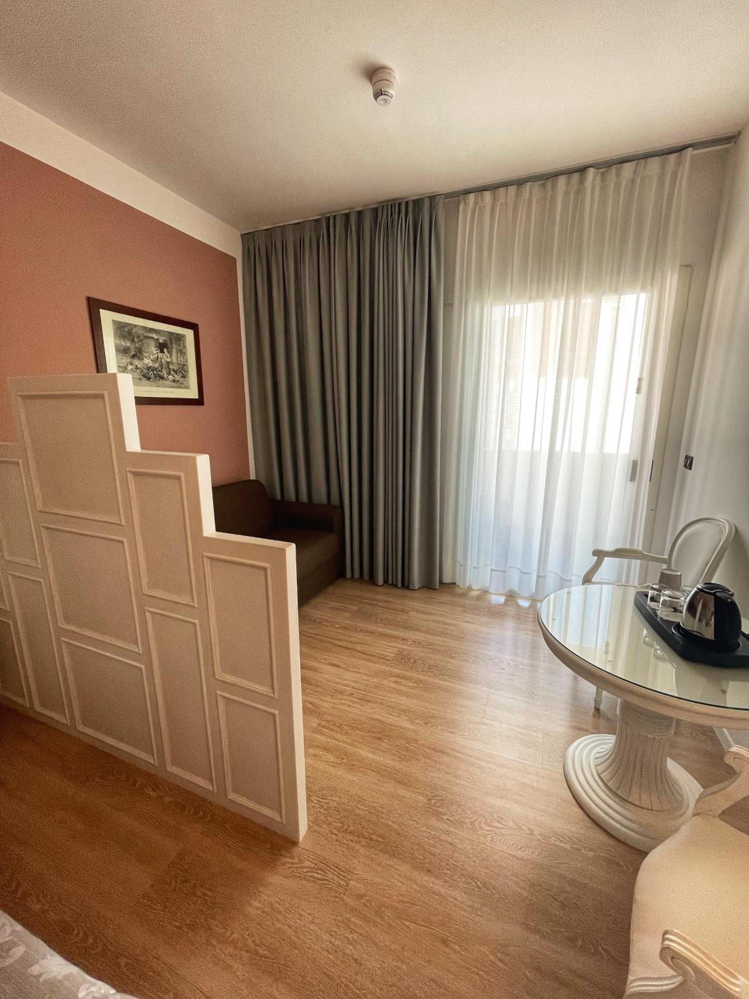 Park Hotel Cellini Lido di Jesolo Dış mekan fotoğraf